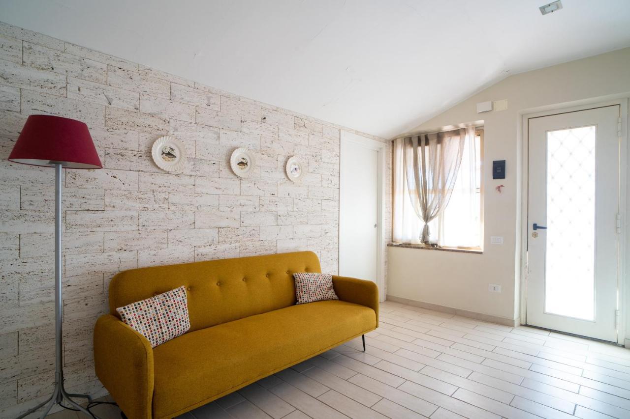 גיארדיני נאקסוס Casa Vacanza Giugio מראה חיצוני תמונה